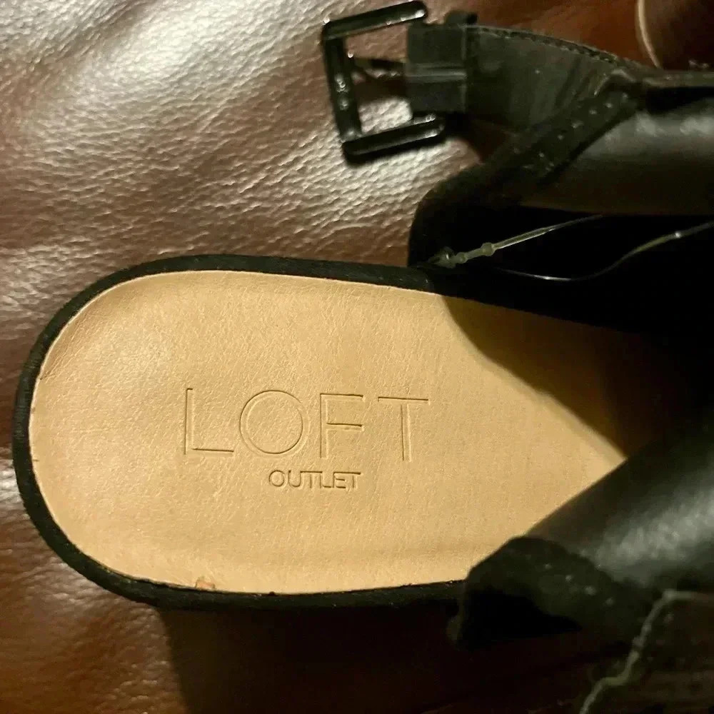 👠🆕👠
LOFT Outlet Women’s Black Peep-Toe Block Heel Slingback Sandal Shoe-Size 10 - Picture 6 of 8